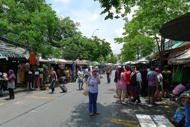ตลาดนัดจตุจักร และตลาด อ.ต.ก.