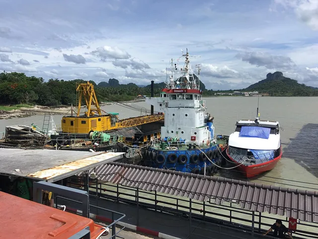 ท่าเรือดอนสัก