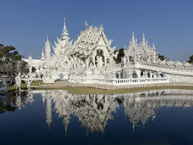 วัดร่องขุ่น (วัดขาว)