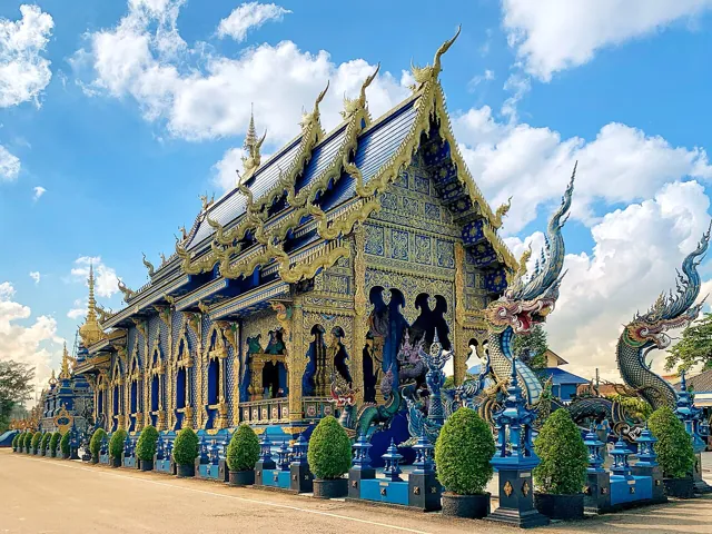 วัดร่องเสือเต้น (วัดน้ำเงิน)