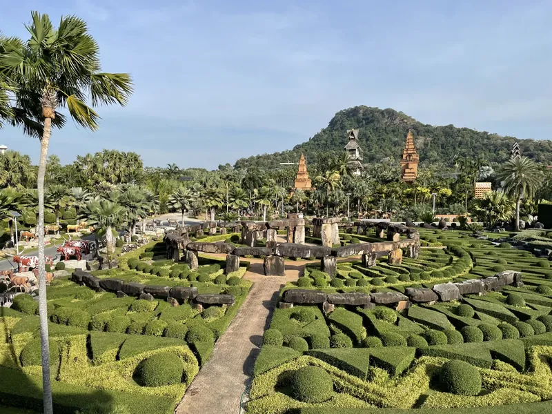 สวนนงนุช นาจอมเทียน
